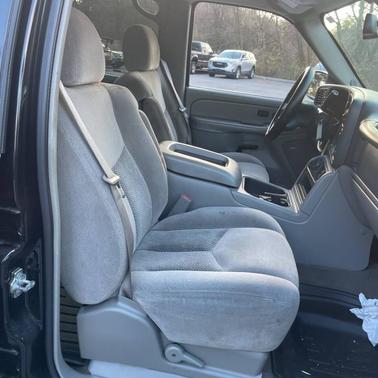 2005 Chevrolet Avalanche 1500 LS