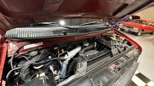 2006 Ford E350 Super Duty CUSTOM VAN 6.0 TURBO DIESEL V8 SEE VIDEO!