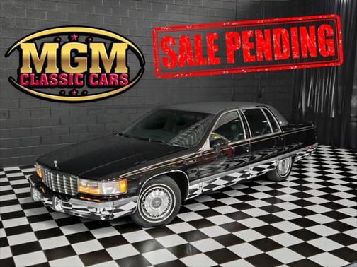 1994 Cadillac Fleetwood Standard