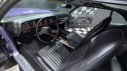 1972 Dodge Challenger Base