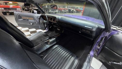 1972 Dodge Challenger Base