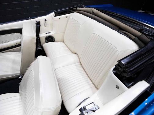 1968 Ford Mustang Base