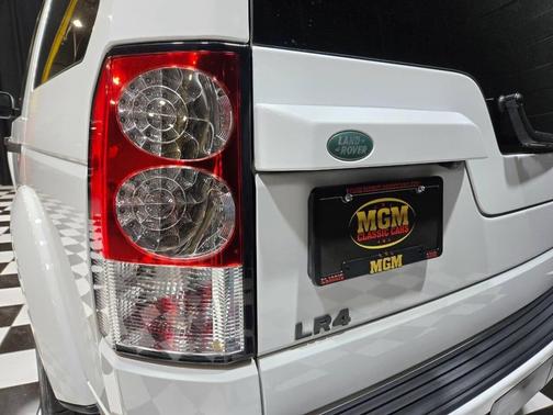 2011 Land Rover LR4 Base