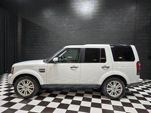 2011 Land Rover LR4 Base