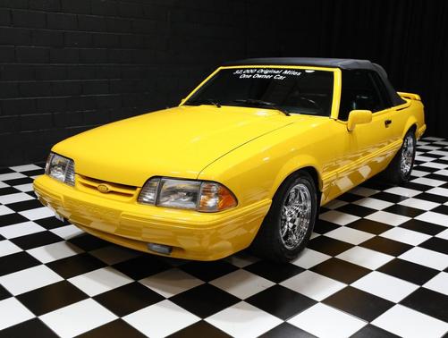 Yellow 1993 Ford Mustang LX 5.0L