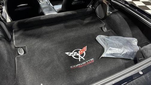 2004 Chevrolet Corvette Base