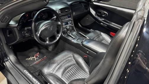2004 Chevrolet Corvette Base