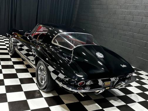 1966 Chevrolet Corvette Base