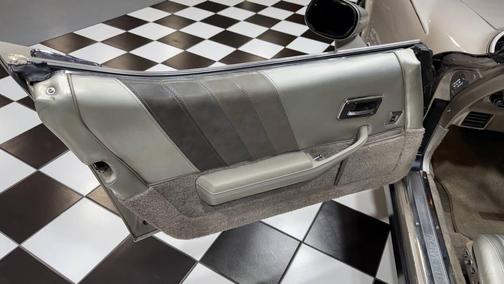 1982 Chevrolet Corvette Collector Edition 2dr Hatchback