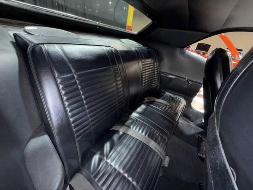 1970 Dodge Challenger Base