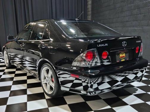 2002 Lexus IS 300 Base