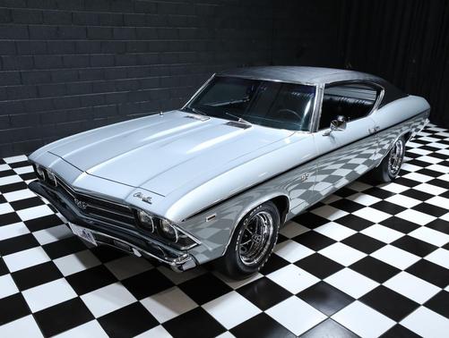 Cortez Silver 1969 Chevrolet Chevelle 396 - 375hp - 4 speed - L-78 - Cortez