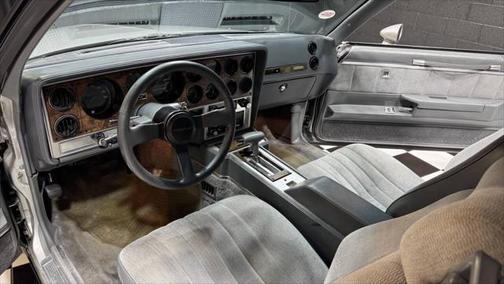 1986 Pontiac Grand Prix Base