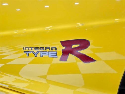 2000 Acura Integra Type-R