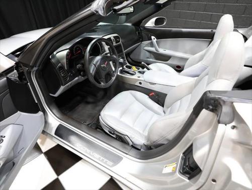 2005 Chevrolet Corvette Base