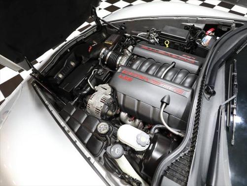 2005 Chevrolet Corvette Base