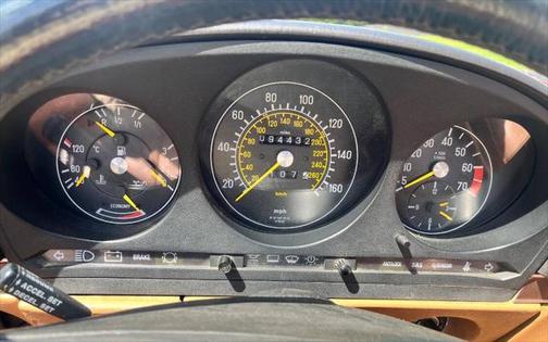 1987 Mercedes-Benz S-Class 560 SL 2dr Convertible