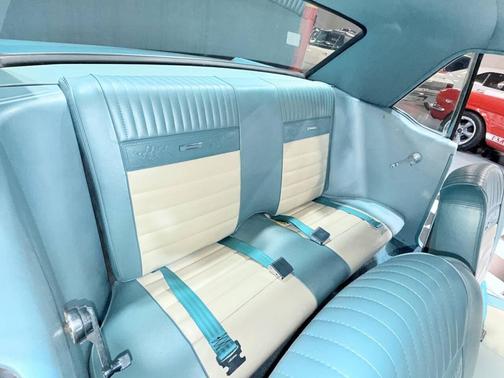 1965 Ford Mustang Base