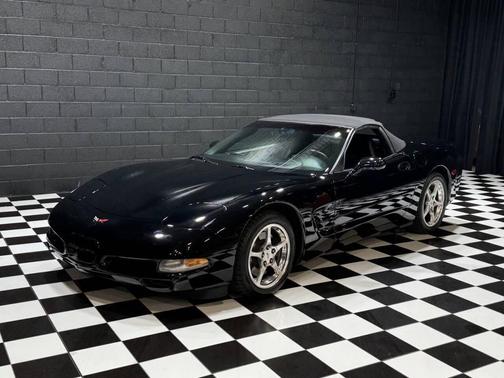 2004 Chevrolet Corvette Base