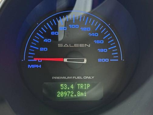 2005 Ford Mustang Base