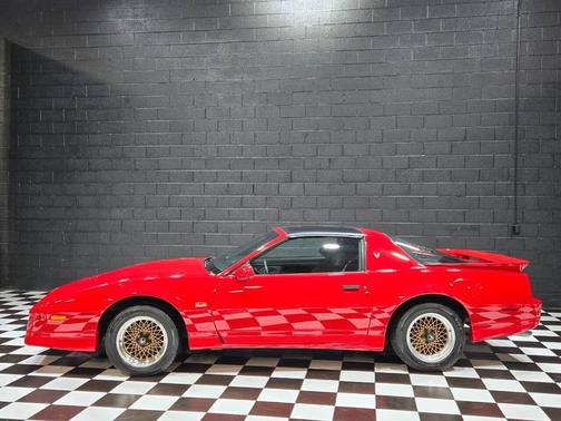 1987 Pontiac Firebird Trans Am GTA 2dr Hatchback