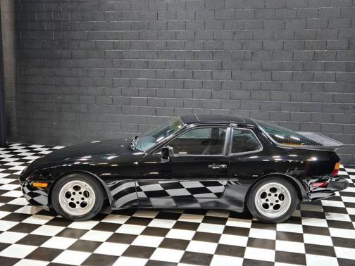1986 Porsche 944 Turbo 2dr Hatchback