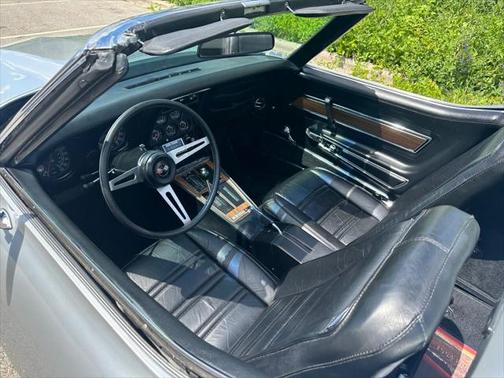 1975 Chevrolet Corvette Base