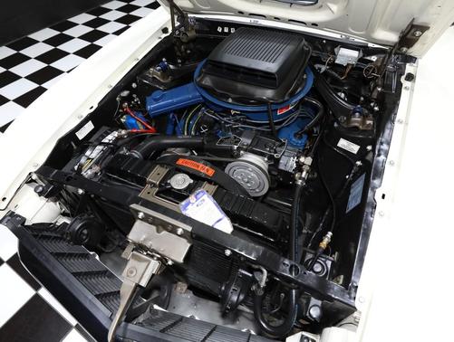 White 1970 Ford Mustang Base