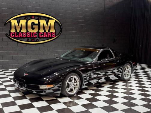 2004 Chevrolet Corvette Base
