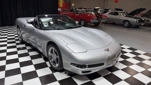 2004 Chevrolet Corvette Base