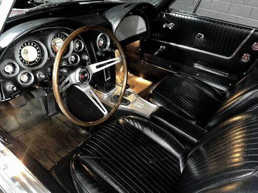 1963 Chevrolet Corvette Base