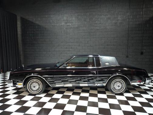 1985 Buick Riviera Base 2dr Coupe
