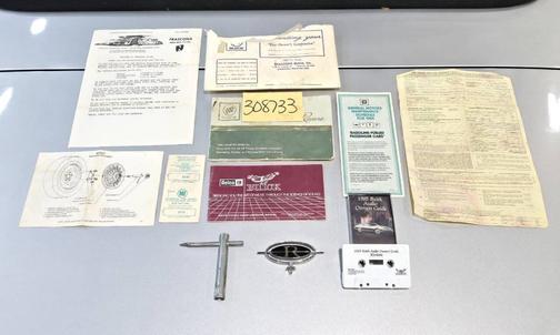 1985 Buick Riviera Base 2dr Coupe