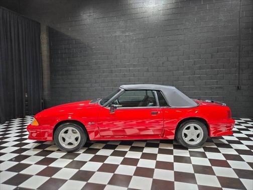 1992 Ford Mustang GT