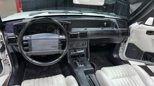 1993 Ford Mustang LX 5.0L