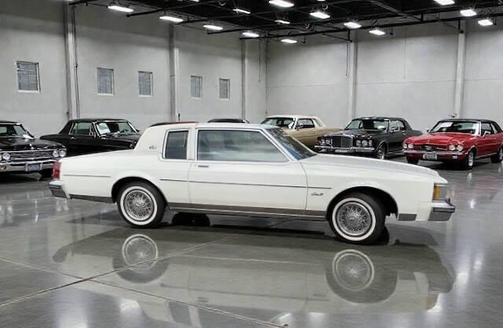 1982 Oldsmobile Delta 88 Base 2dr Coupe
