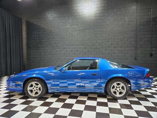 1990 Chevrolet Camaro IROC Z 2dr Hatchback