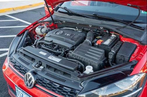 2019 Volkswagen Golf GTI 2.0T S 4-Door