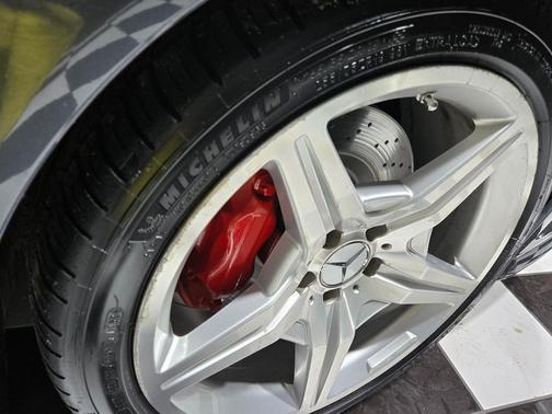 2009 Mercedes-Benz SL-Class SL 550 2dr Convertible