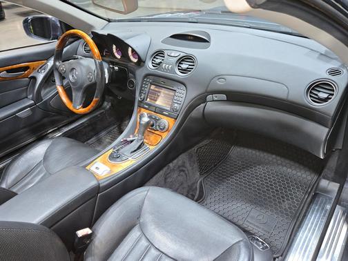 2009 Mercedes-Benz SL-Class SL 550 2dr Convertible