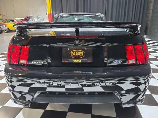 2000 Ford Mustang GT