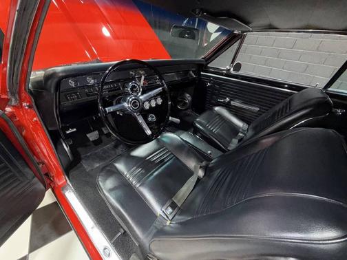 1967 Chevrolet Chevelle BIG BLOCK 396cid 4 SPEED POSI BUCKETS NICE PAINT!!