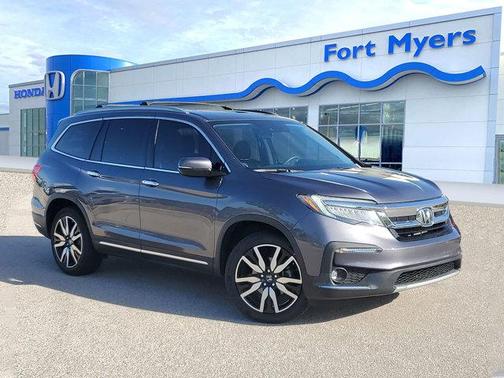 2022 Honda Pilot Touring 8-Passenger