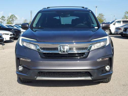2022 Honda Pilot Touring 8-Passenger