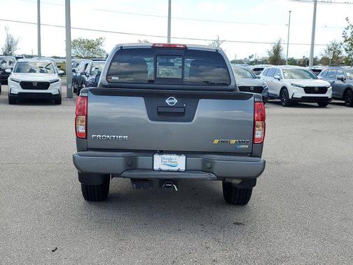 2019 Nissan Frontier Desert Runner