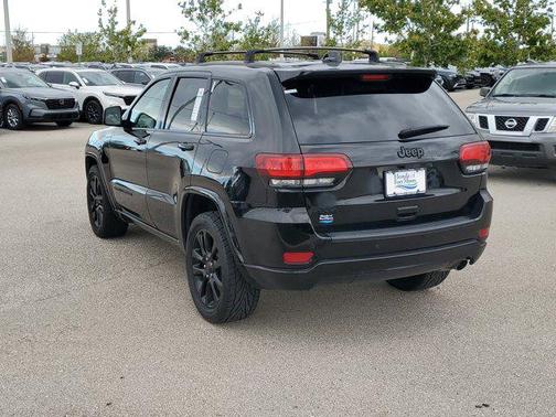 2021 Jeep Grand Cherokee Laredo