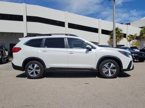 2023 Subaru Ascent Premium 8-Passenger
