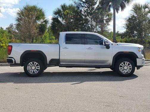 2023 GMC Sierra 3500 Denali