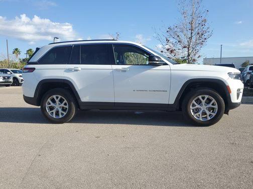 2023 Jeep Grand Cherokee Limited X