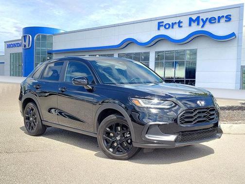 Crystal Black Pearl 2025 Honda HR-V 2WD Sport